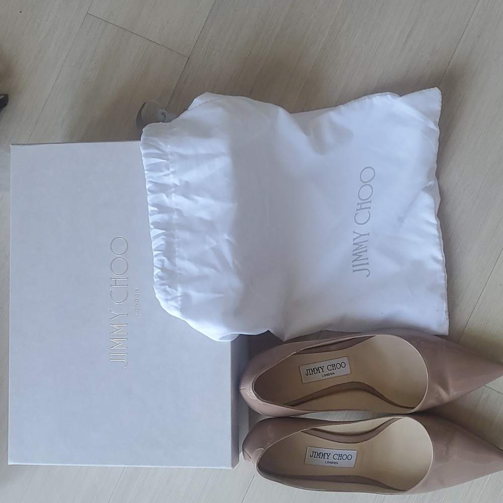 Jimmy love pumps in ballet pink